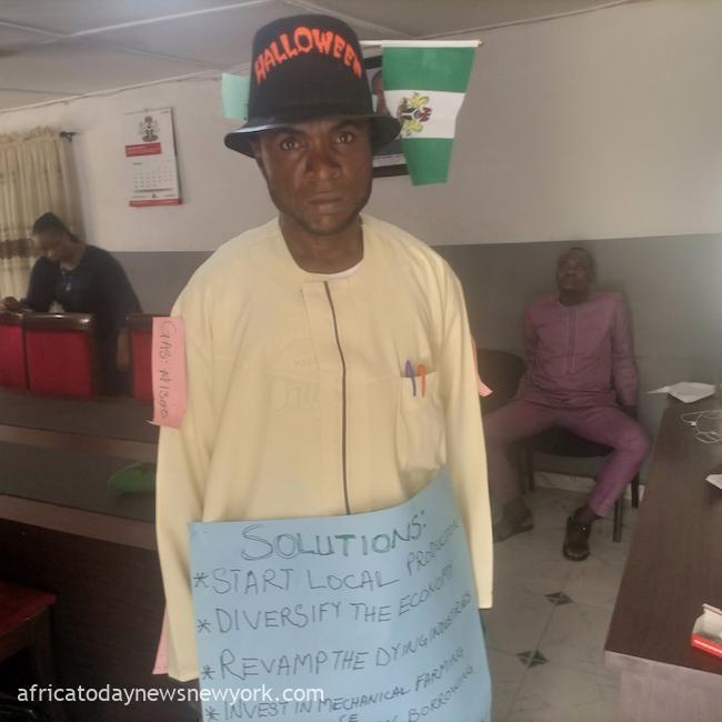 Economic Hardship: Man Takes To Solitary Protest In A’Ibom 
