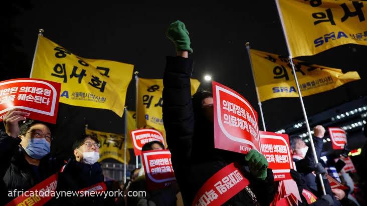 S'Korea Doctors' Protest: Health Alert Escalates To 'Severe'