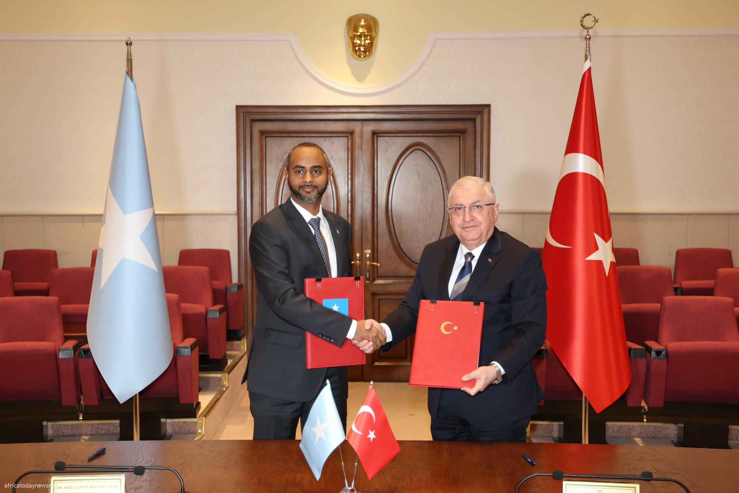 Somalia Okays Major Defence Deal With Turkey