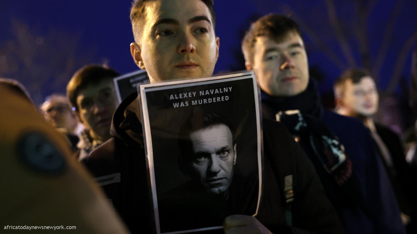 US Moves To Slam Sanctions On Russia Over Navalny’s Death