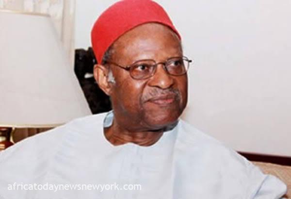 Anyaoku, Leaders Of Thought Move To Convene National Dialogue