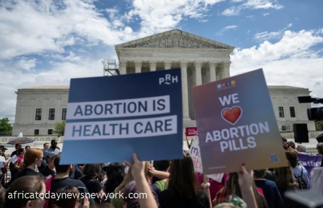 US Supreme Court Moves To Restrict Abortion Pill