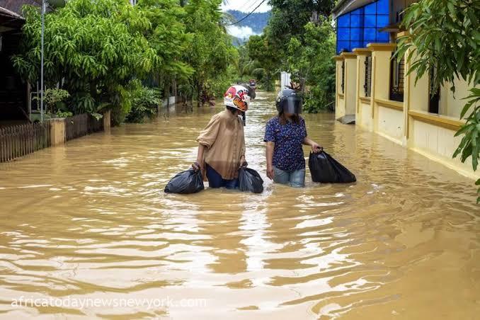 Indonesia Floods, Landslide Leave 10 Dead, 10 Missing