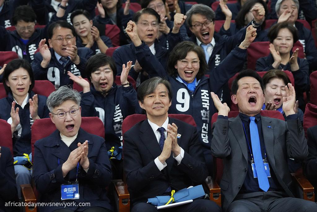 South Korean Opposition Wins Parliamentary Polls In Landslide