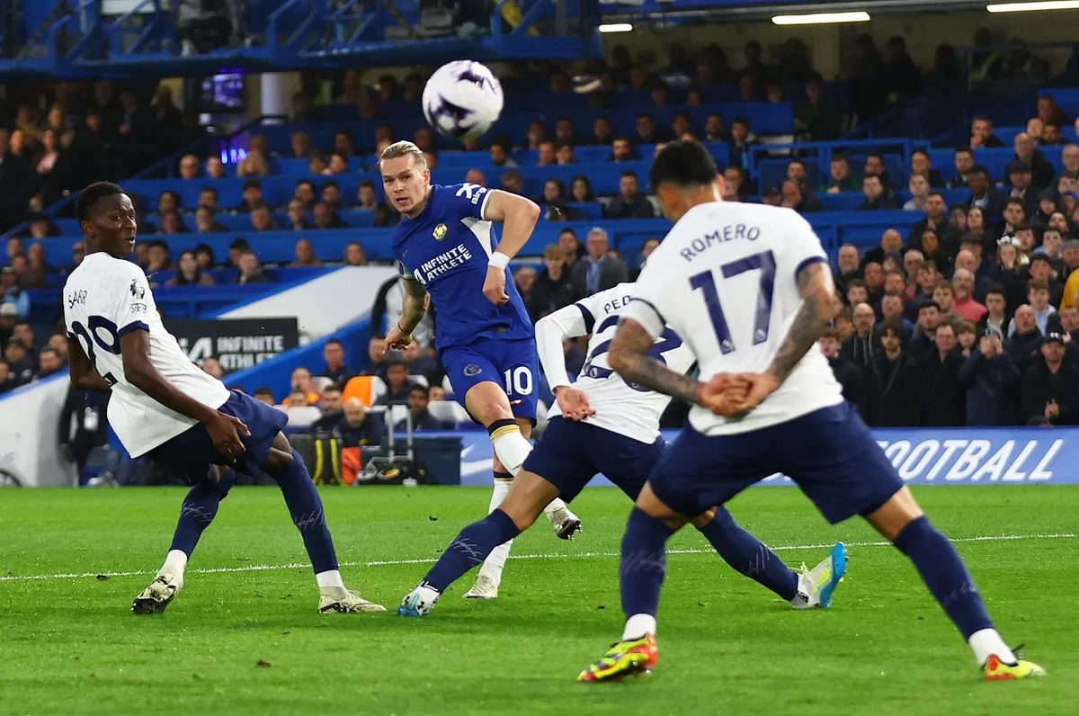 Impressive Chelsea Destroys Tottenham’s Top-Four Hopes