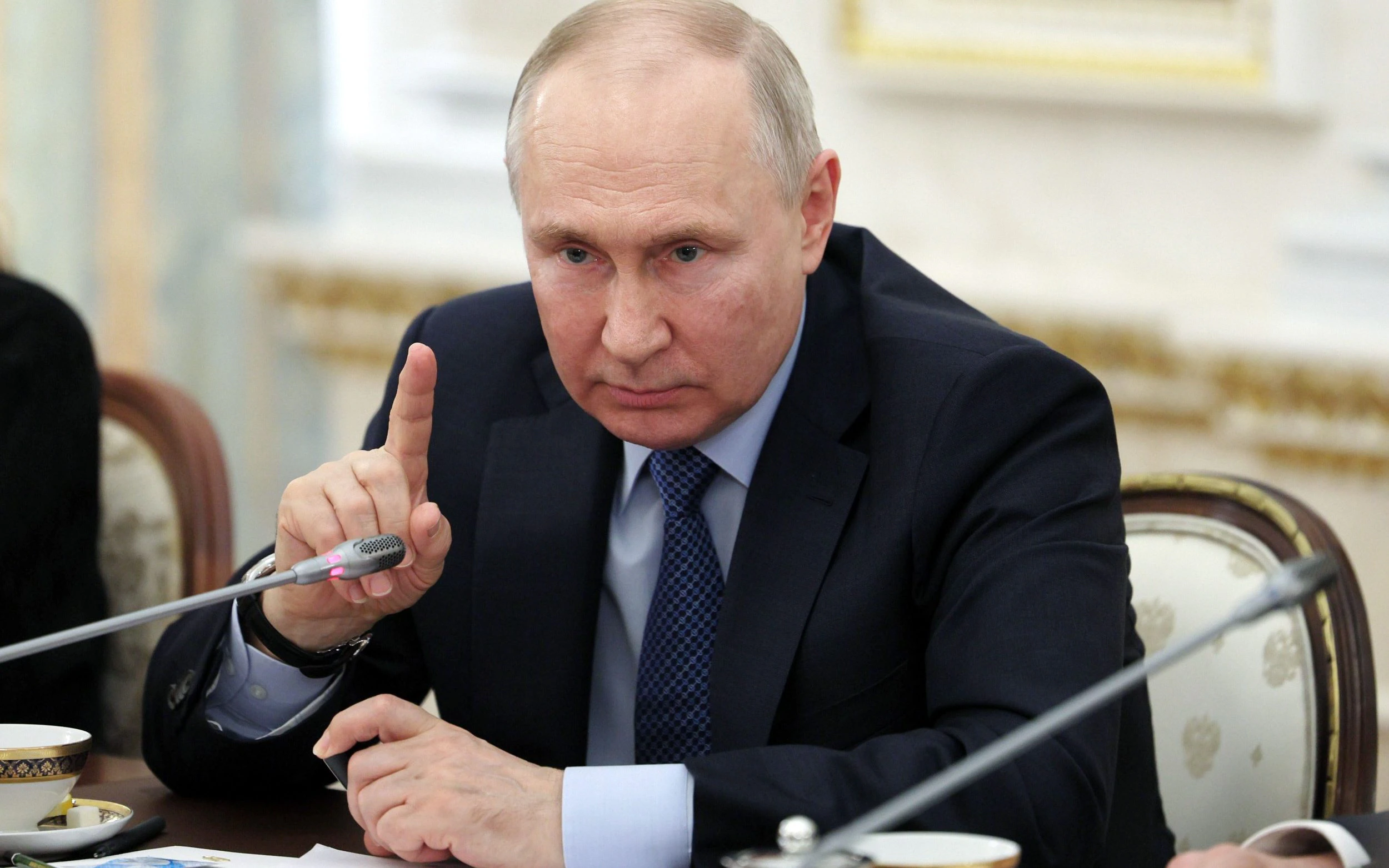 Putin Moves To Seize US Assets, Passes New Decree