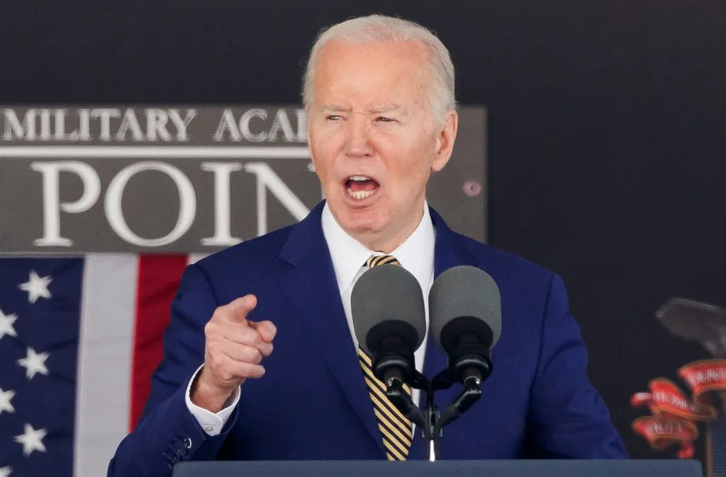 Biden Imposes Strict Restrictions On Asylum At US Border