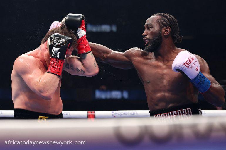 Crawford Beats Canelo To Claim Undisputed Super-Middleweight