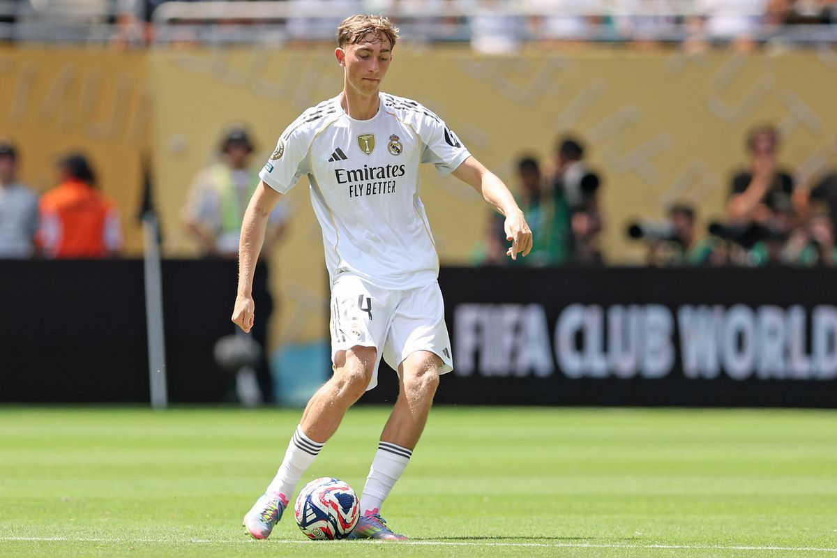 Huijsen Ruled Out With Soleus Injury At Real Madrid