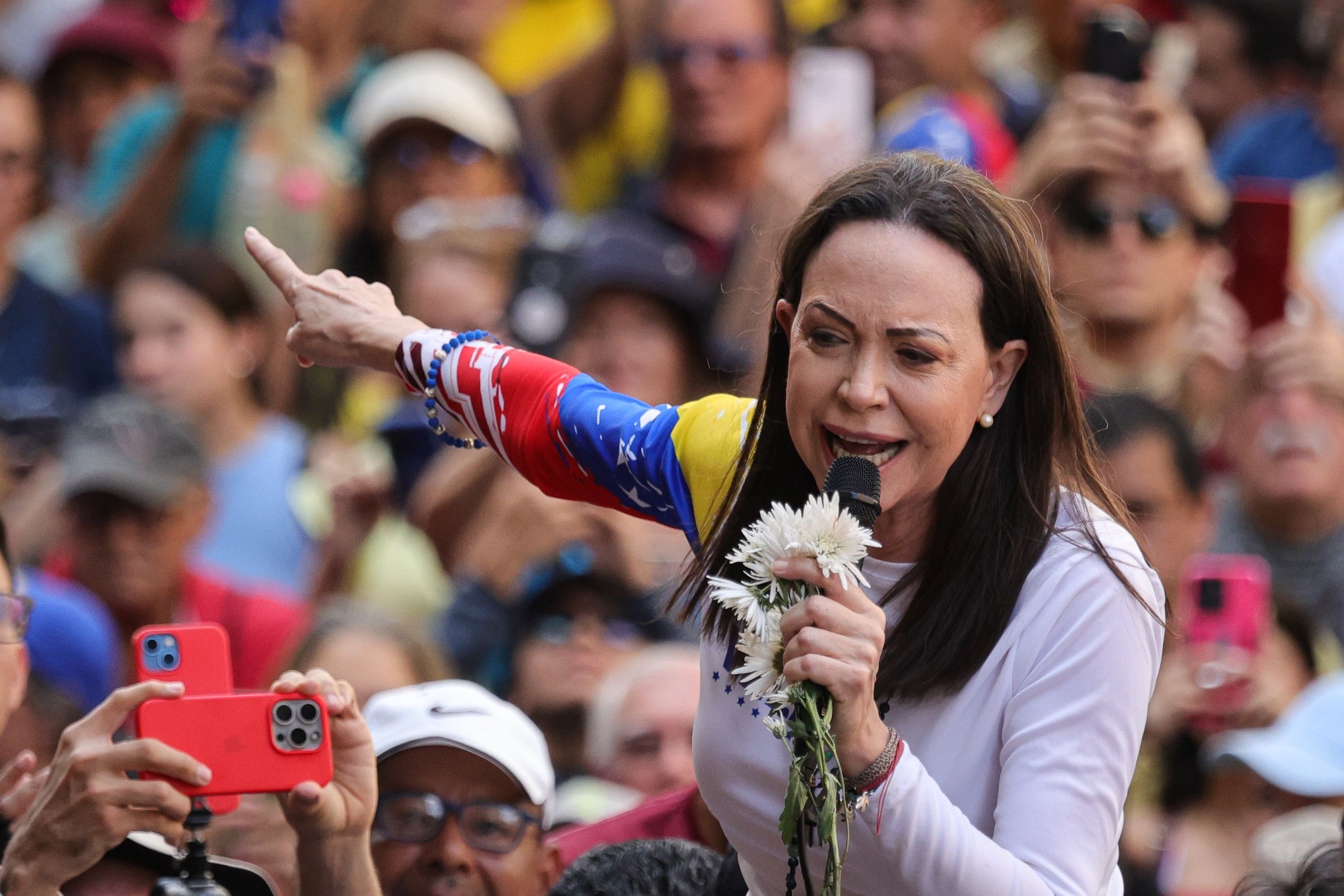 Machado Allies Pushed Trump To Target Maduro Over Gang Links