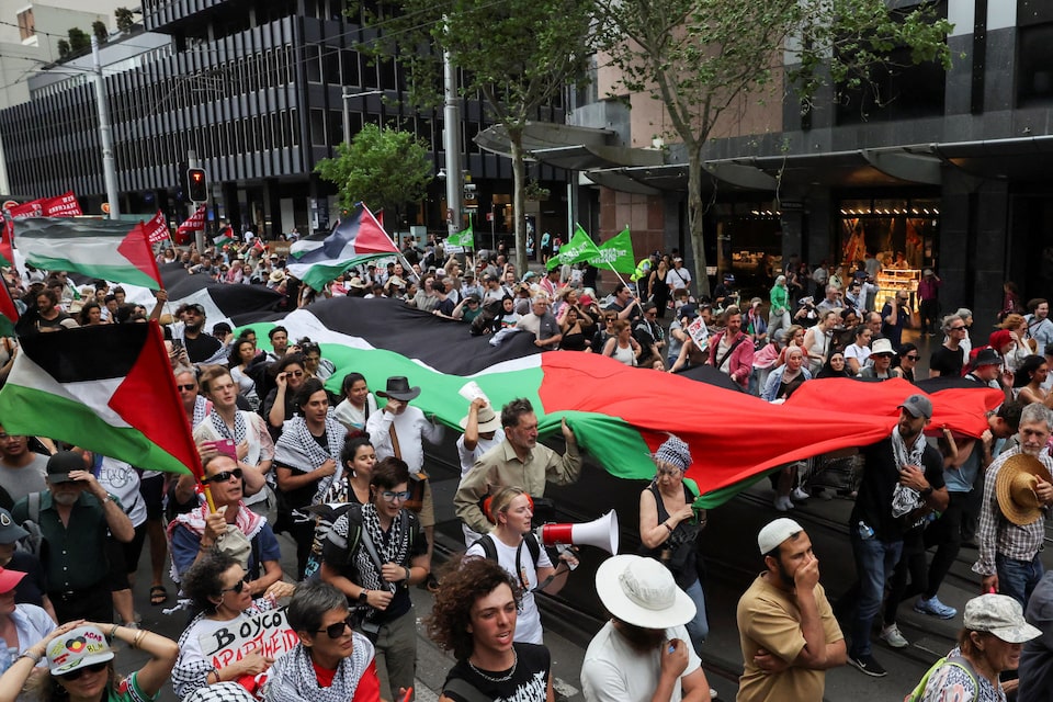 Pro-Palestinian Rallies In Australia Draw Tens Of Thousands
