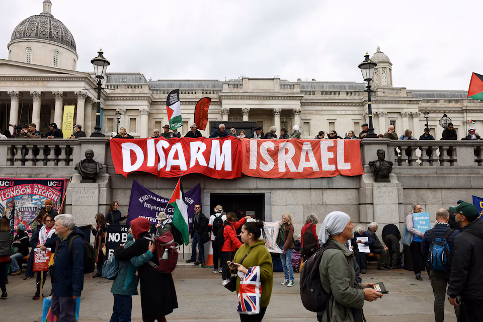 London Police Arrest Protesters at Trafalgar Square Rally