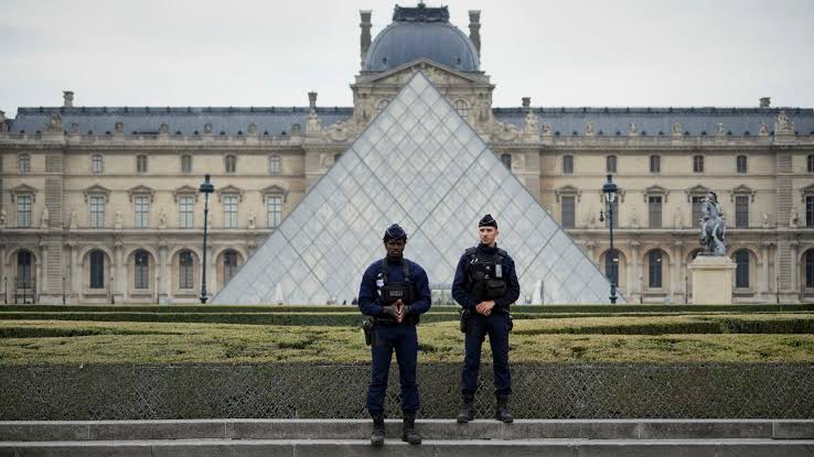 Louvre Jewel Heist: Arrests Made In €88M Museum Robbery