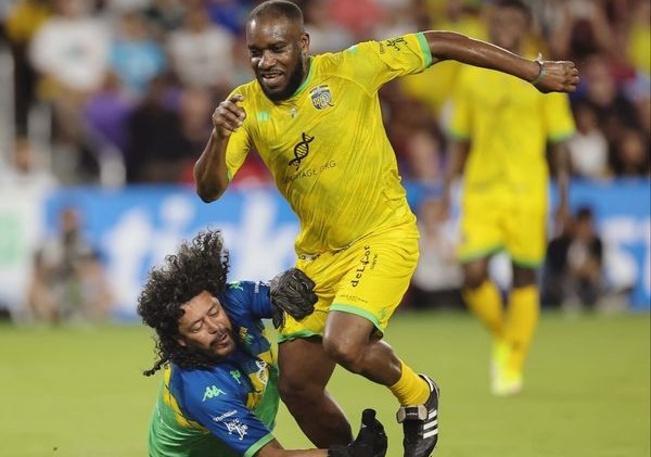 Nigerian Okocha: Stuns Barcelona Legends With Dazzling Skill