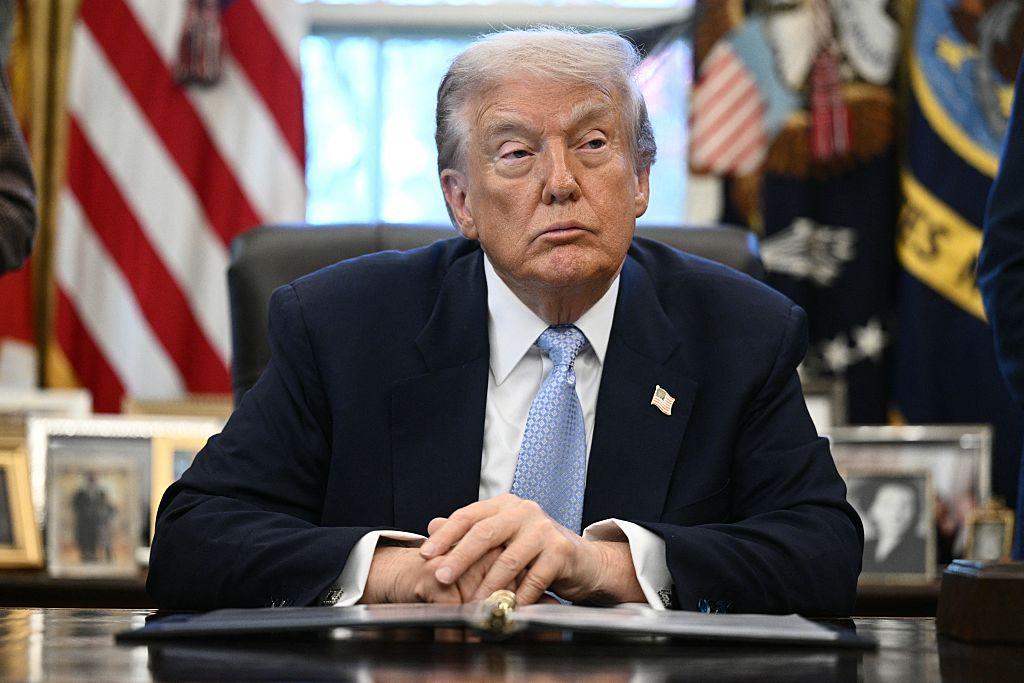 Trump Signs Bill Ordering Release Of Epstein Files