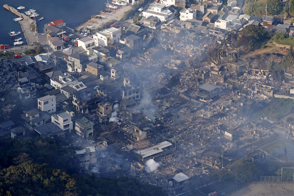 REUTERS/Japan Urban Fire Engulfs 170 Buildings In Oita