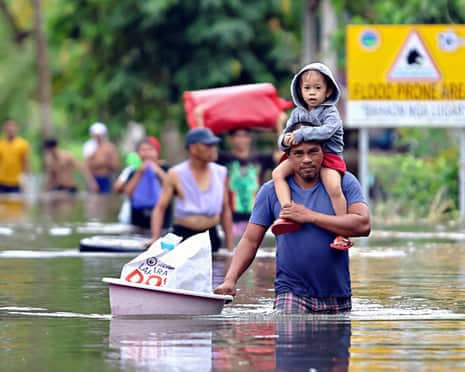 Fung-Wong Super Typhoon Triggers Mass Philippine Evacuation