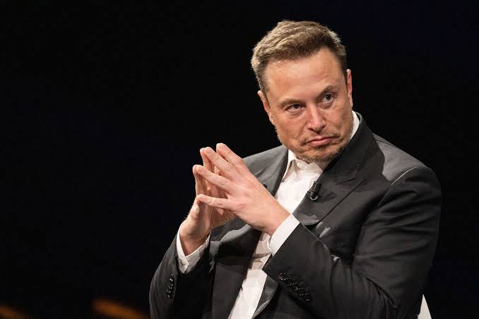 UK: MP Demands “Shutdown Of Elon Musk’s AI” After Defamation