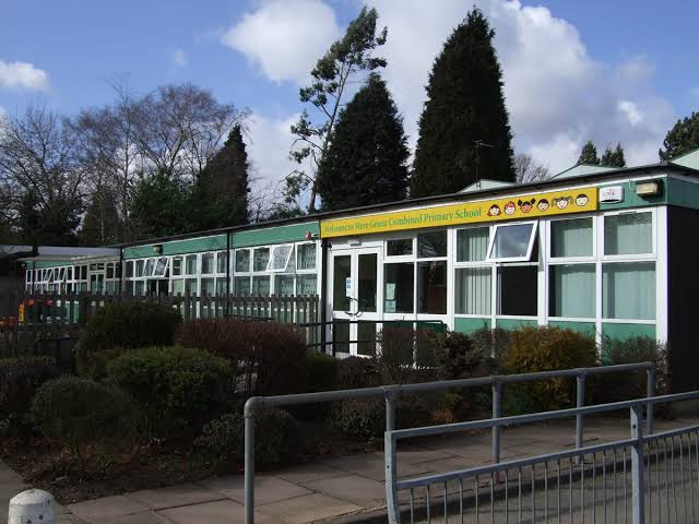 UK Primary School Apologises After Banning Pork In Lunchboxes