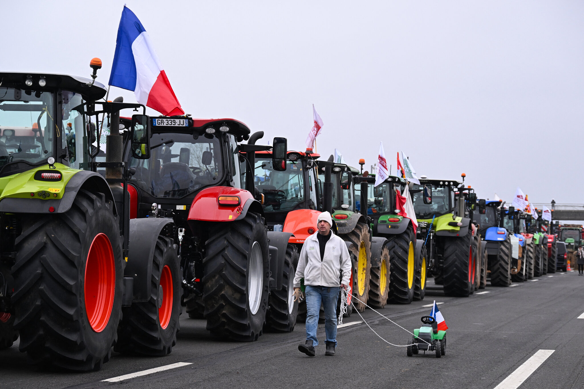 France Farmer Protests Test Government Ahead Of Christmas