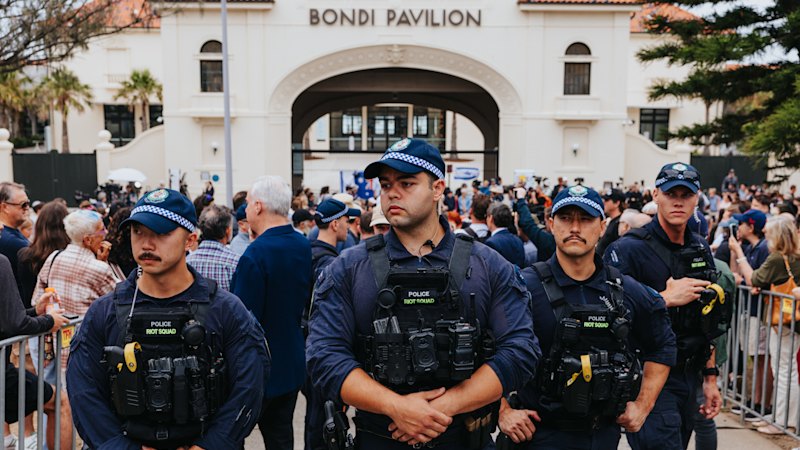 Australia Gun And Protest Laws Fast-Tracked After Bondi Attack