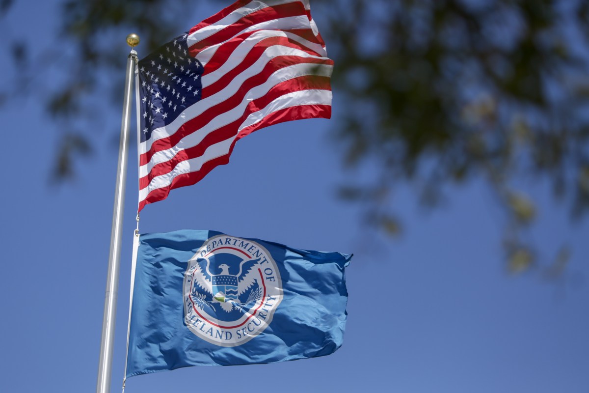 Deportation Fears Drive US Migrants To Assign Child Guardian