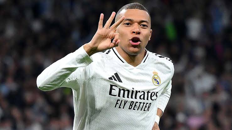 Mbappé Joins Elite LaLiga Scorers After 17 Matchdays Record