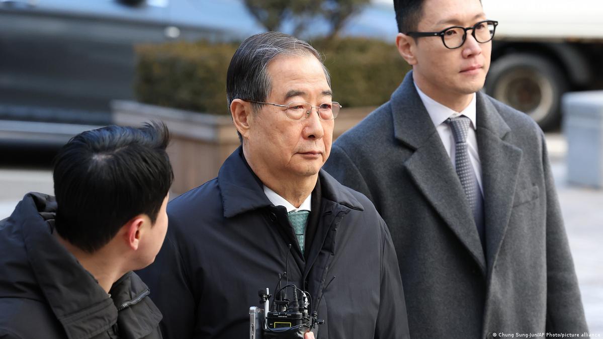 South Korea Jails Ex-PM Over Martial Law Role