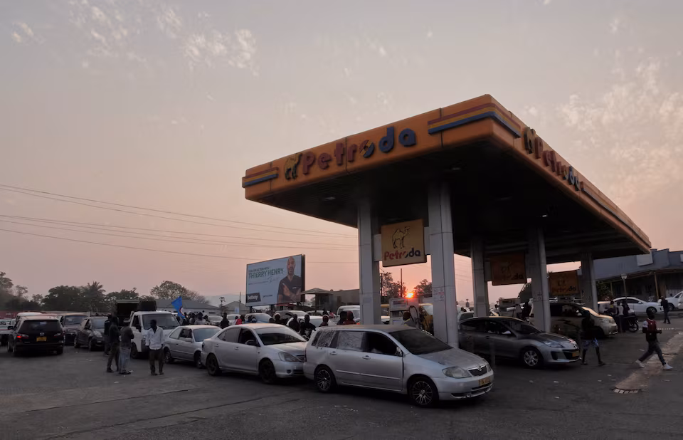 Reuters/Malawi Fuel Price Hike Targets Shortages, Forex Crisis