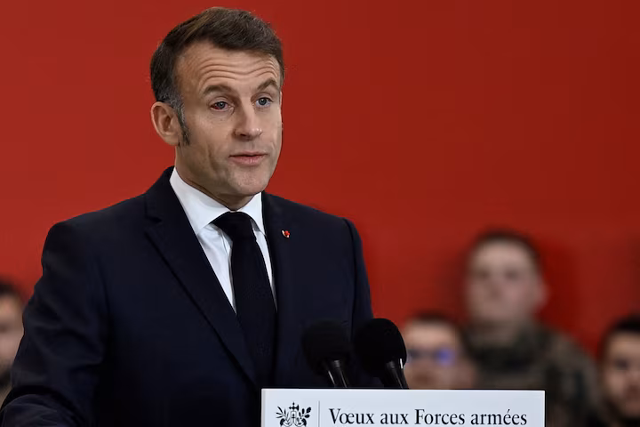 Trump 200% Tariff Threat on French Wine Escalates Macron Clash