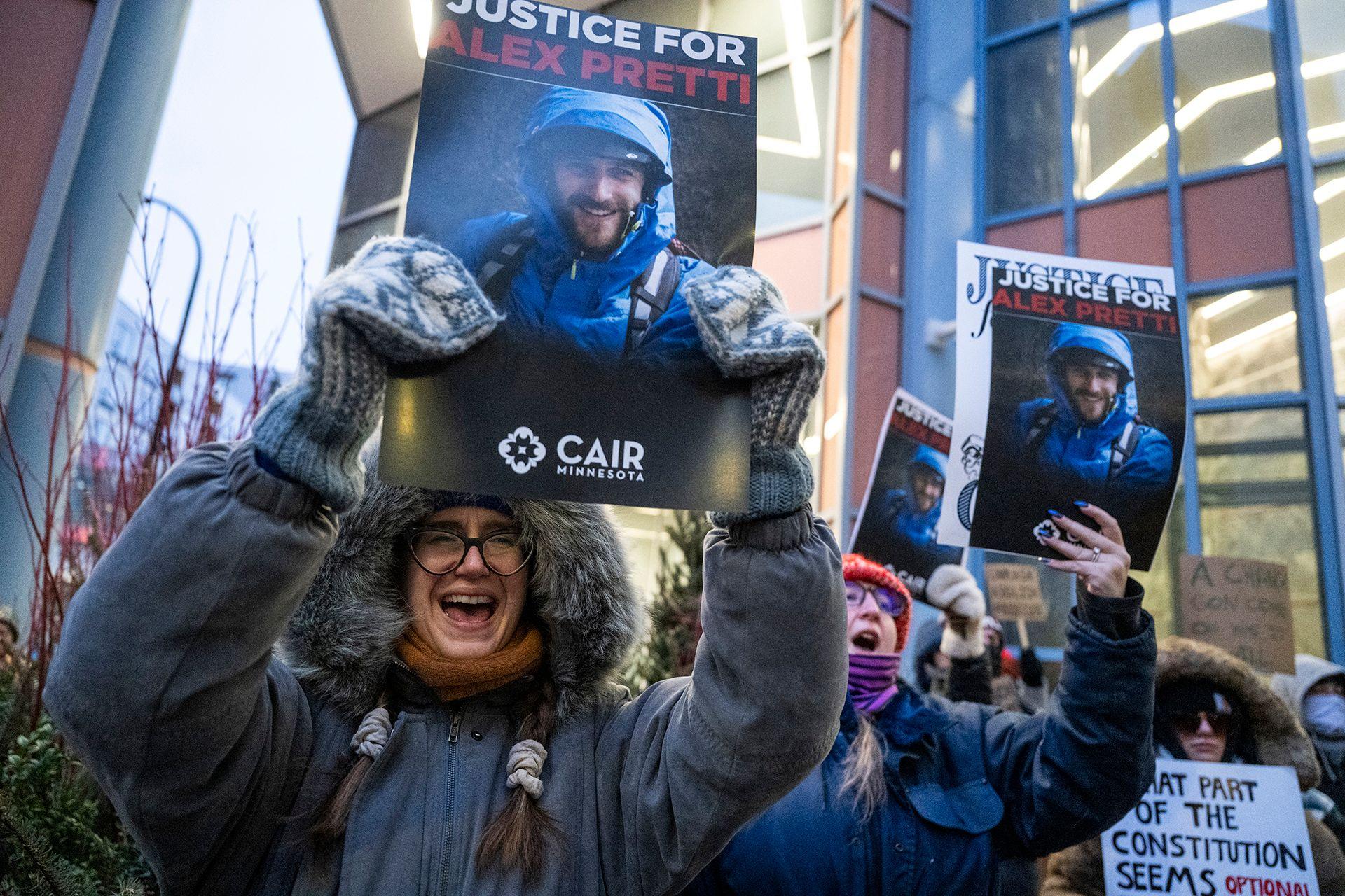 Agents Involved In Alex Pretti Shooting Placed On Leave