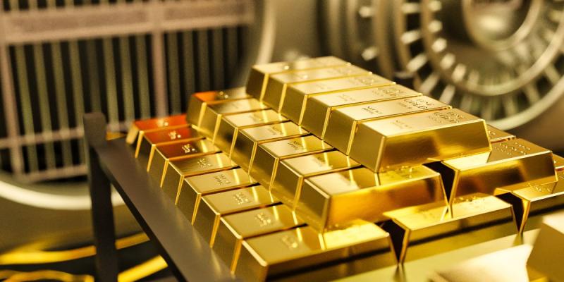 Bullion Gains Grow As Traders Monitor Currency, Economy