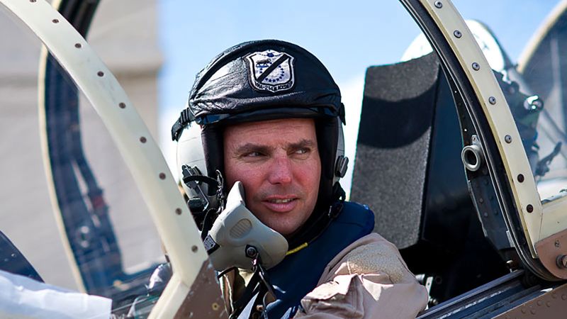 Ex-USAF Pilot Charged With Training Chinese Armed Forces