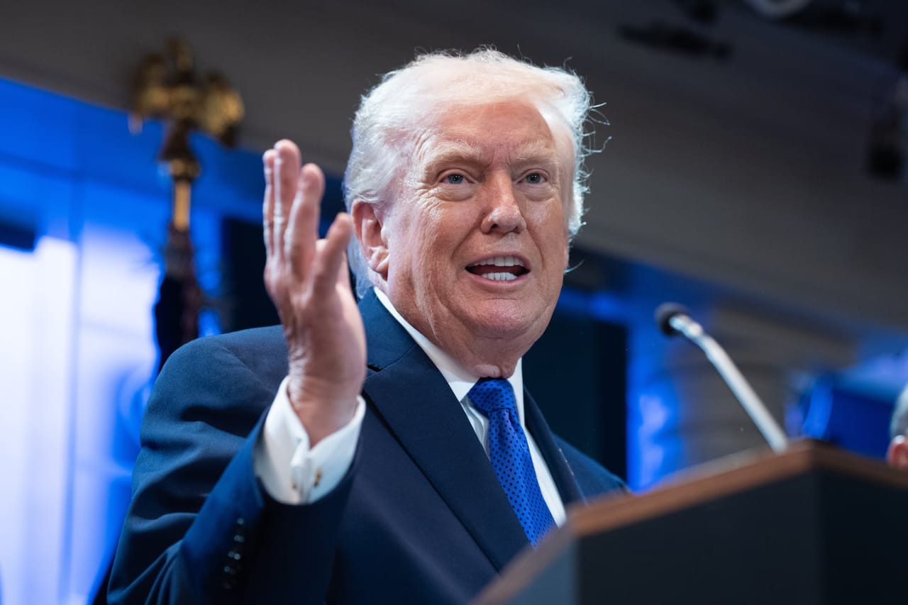 Trump Raises Global US Tariff Rate To 15% Across the Board