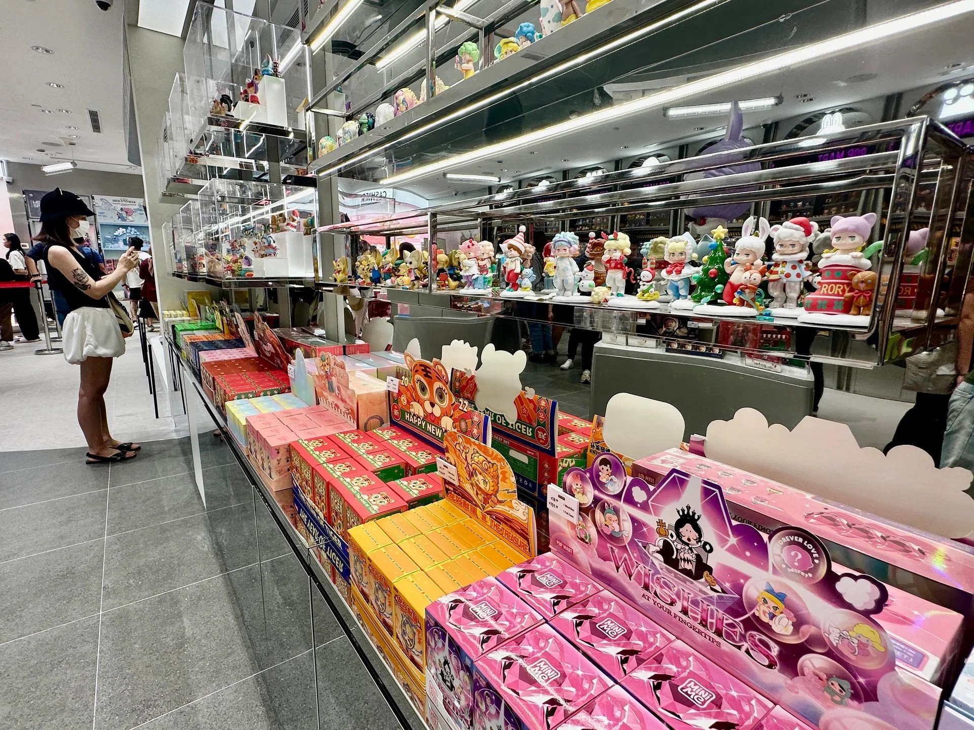 Singapore Moves To Regulate Blind Box Sales Over Gambling Risks