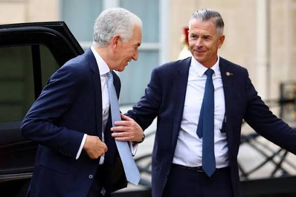 US Ambassador to France Blocked From Official Meetings