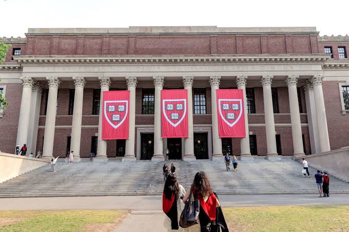 Trump Seeks $1B Harvard Settlement as Federal Talks Stall