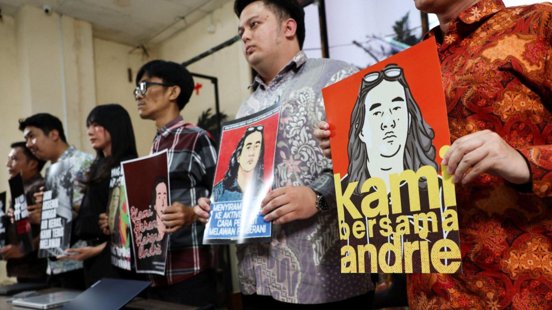 Indonesia Detains Four Soldiers Over Acid Attack On Activist