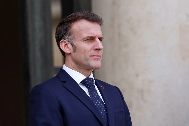 France Deploys Carrier Group, Plans Hormuz Escort Mission
