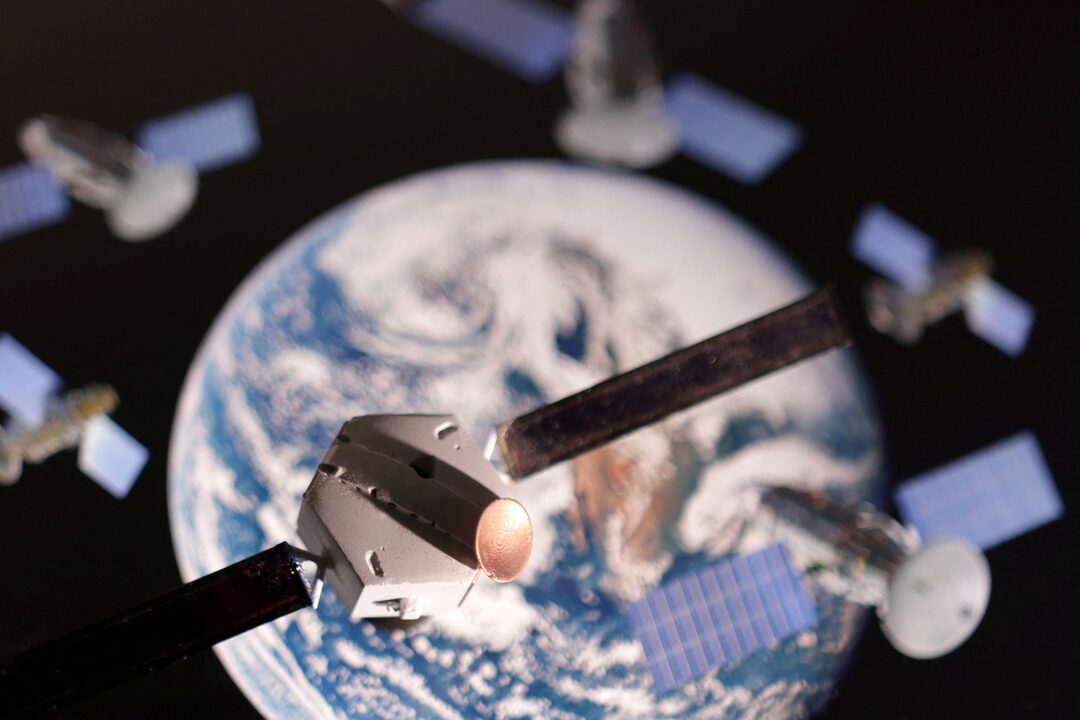 Berlin's Satellite Ambitions Stoke EU Division Anxieties
