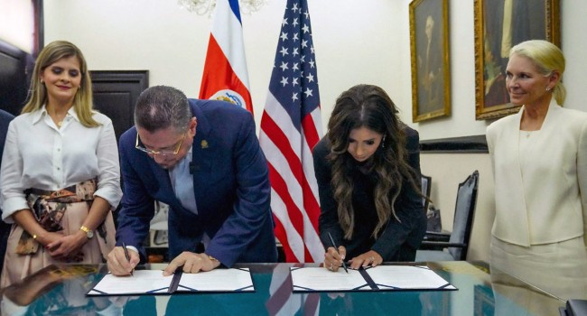US Seals Migration Deal Allowing Costa Rica Deportations