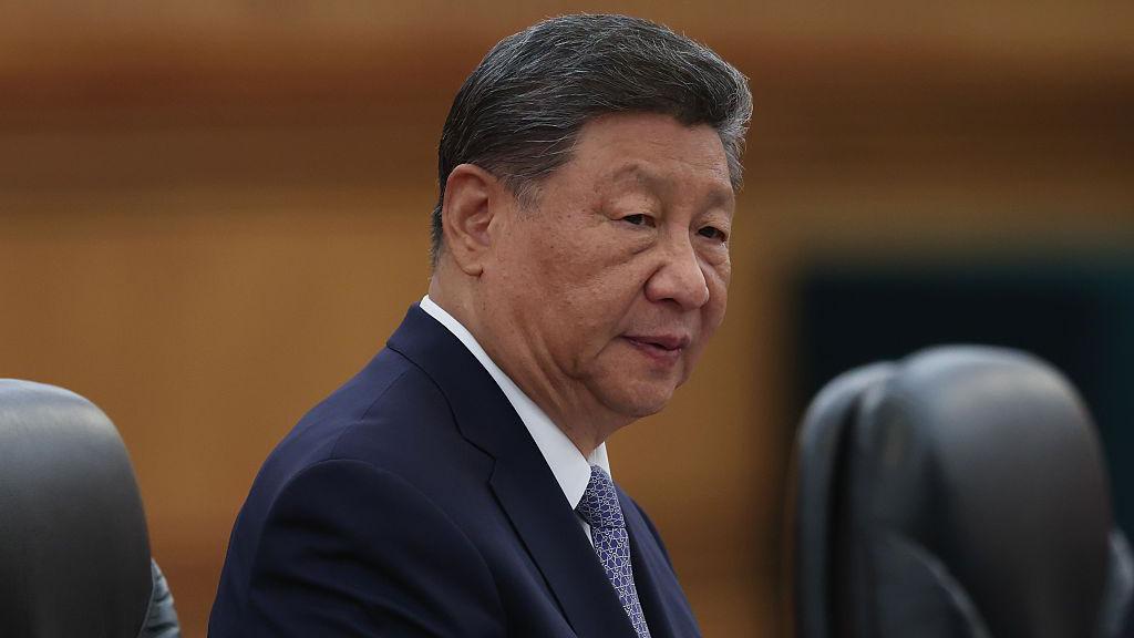 China Removes Three Retired Generals Before Two Sessions