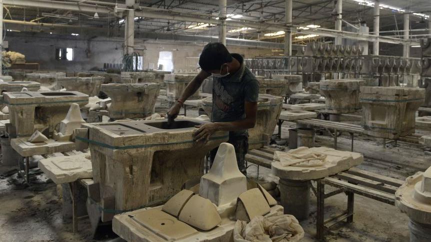 India's Ceramic Industry Bleeds Jobs As Iran War Escalates
